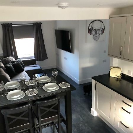 L&H Apartments Inverness Luaran gambar